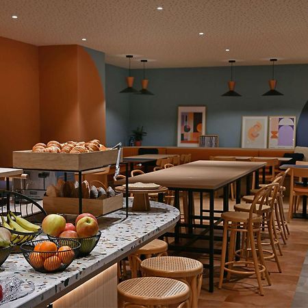 Ibis Styles Charleroi Airport Aero 44 Ξενοδοχείο Εξωτερικό φωτογραφία