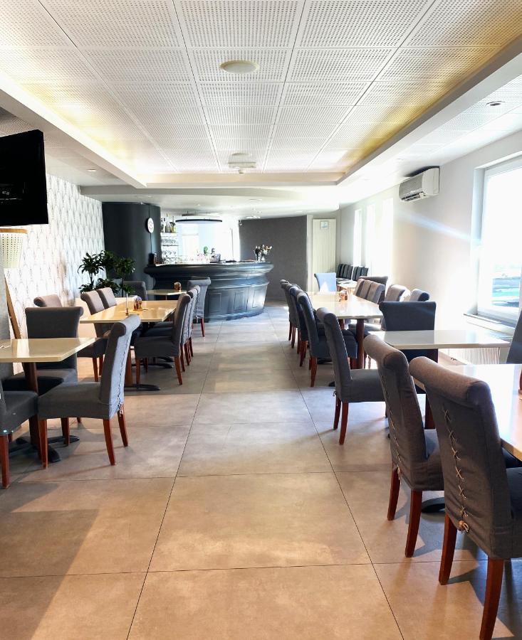 Ibis Styles Charleroi Airport Aero 44 Ξενοδοχείο Εξωτερικό φωτογραφία