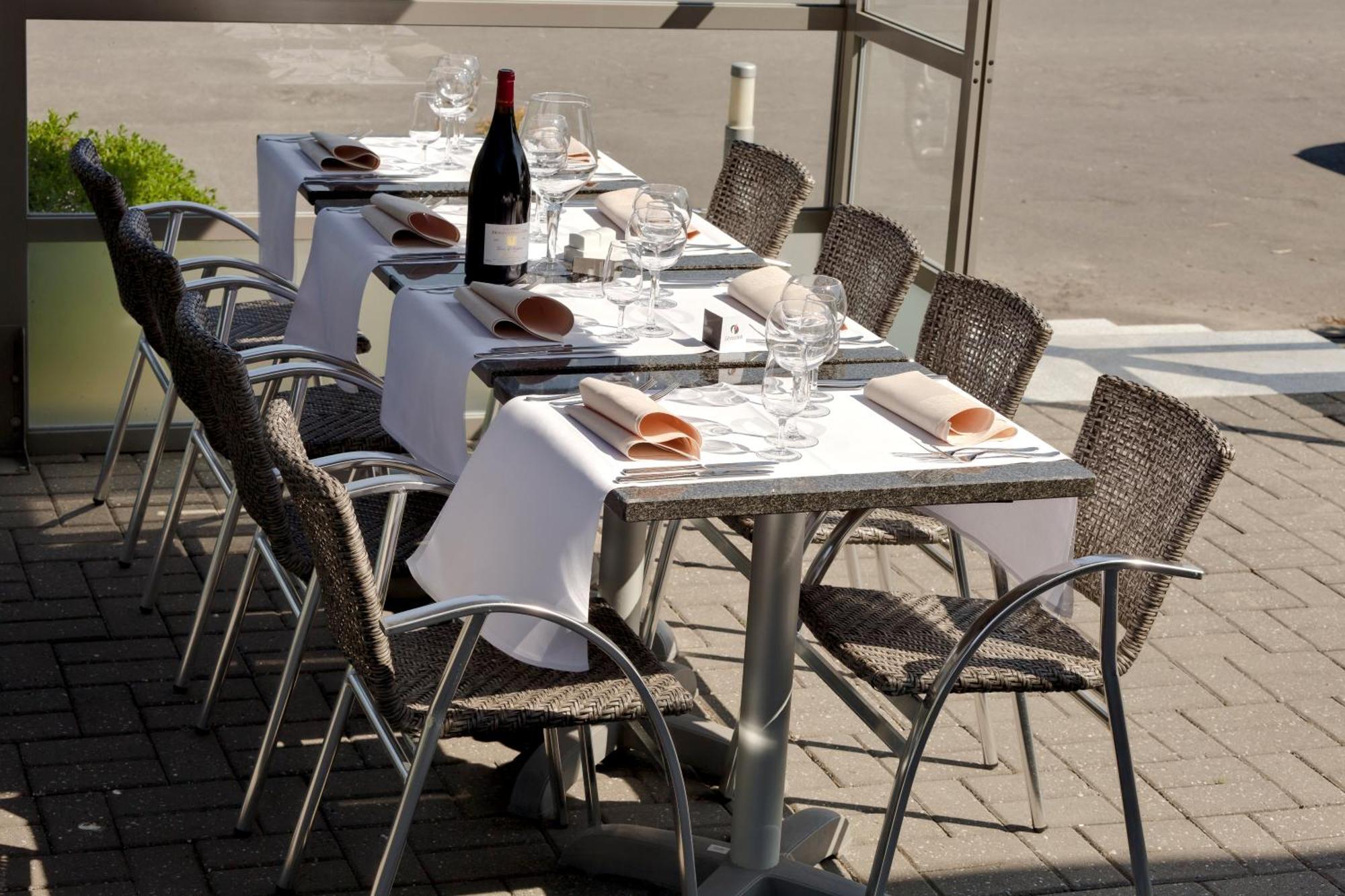 Ibis Styles Charleroi Airport Aero 44 Ξενοδοχείο Εξωτερικό φωτογραφία