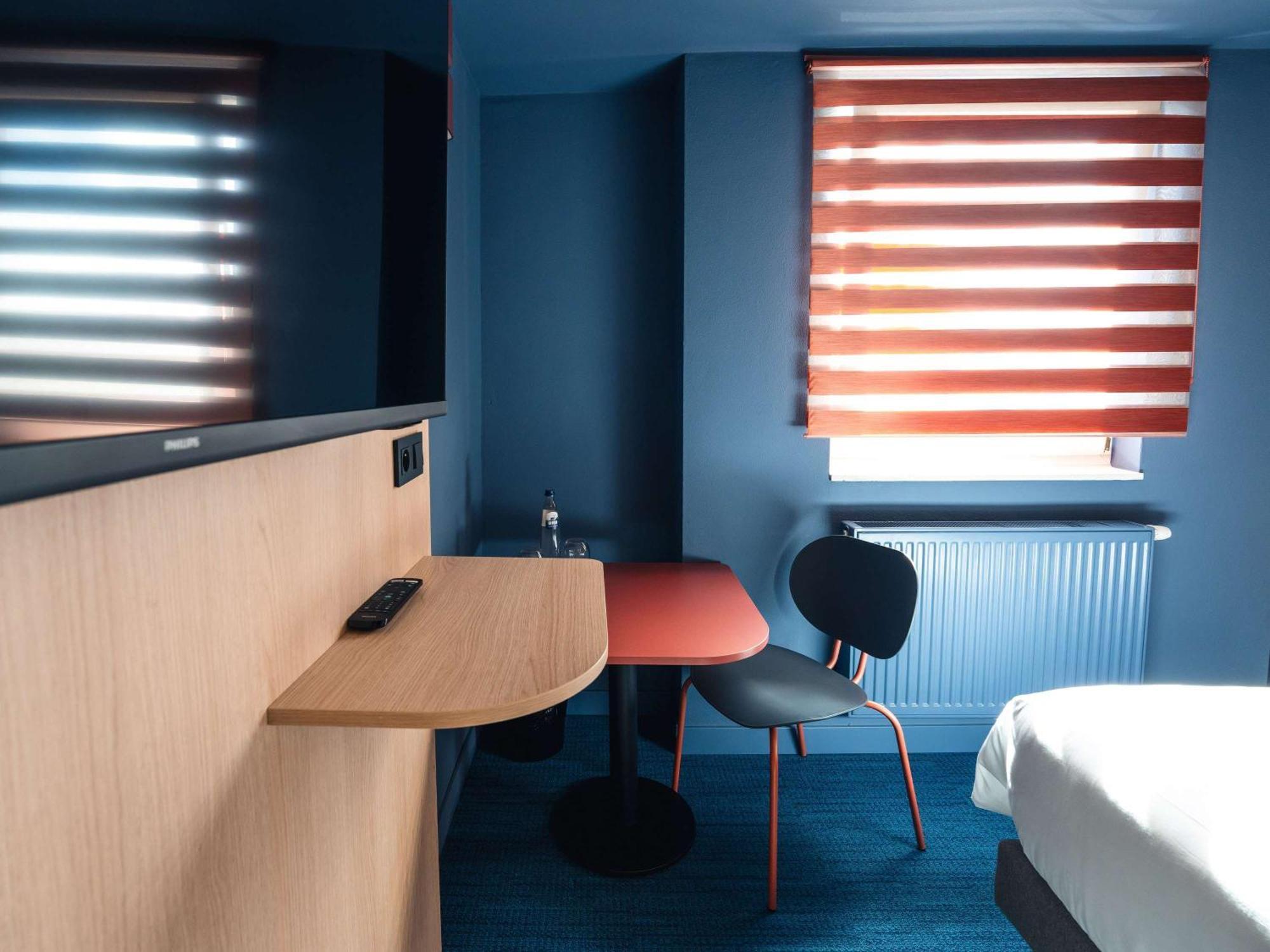Ibis Styles Charleroi Airport Aero 44 Ξενοδοχείο Εξωτερικό φωτογραφία