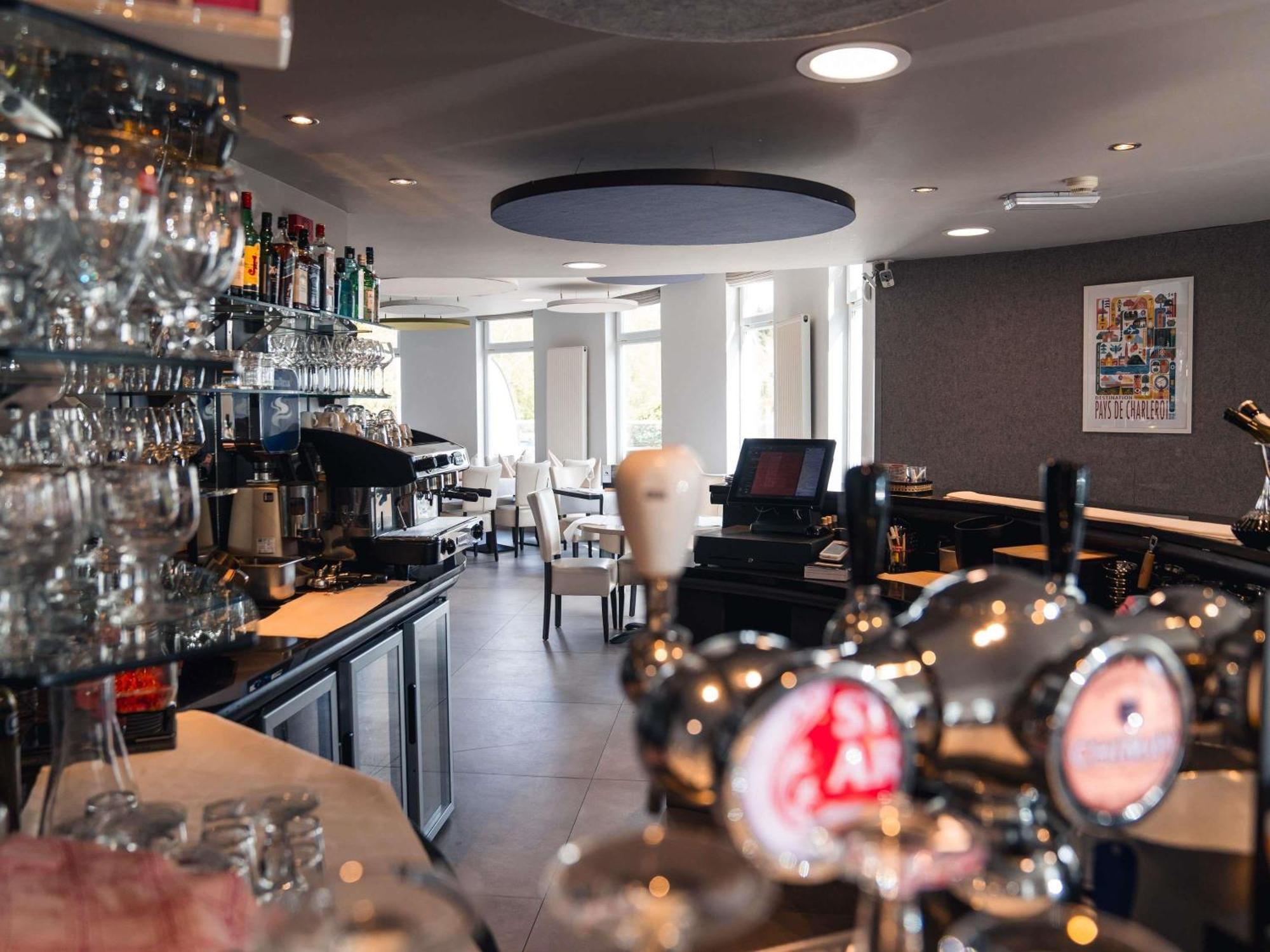 Ibis Styles Charleroi Airport Aero 44 Ξενοδοχείο Εξωτερικό φωτογραφία